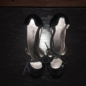 Fergalicious good used condition black heels